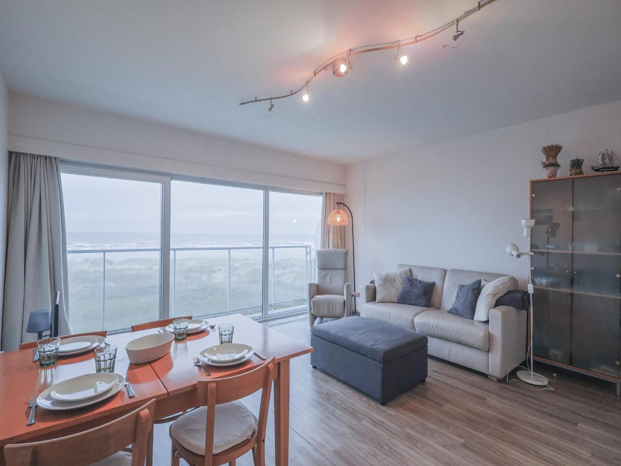 West31 With Beautiful Sea Views Apartment Oostduinkerke Bagian luar foto