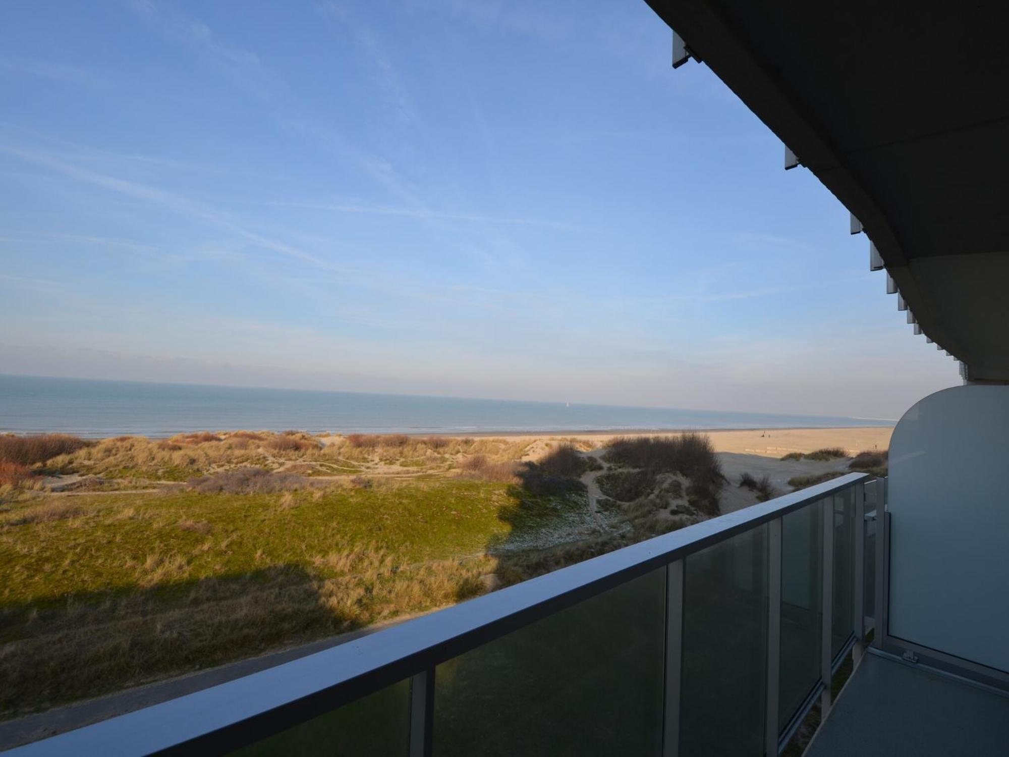West31 With Beautiful Sea Views Apartment Oostduinkerke Bagian luar foto